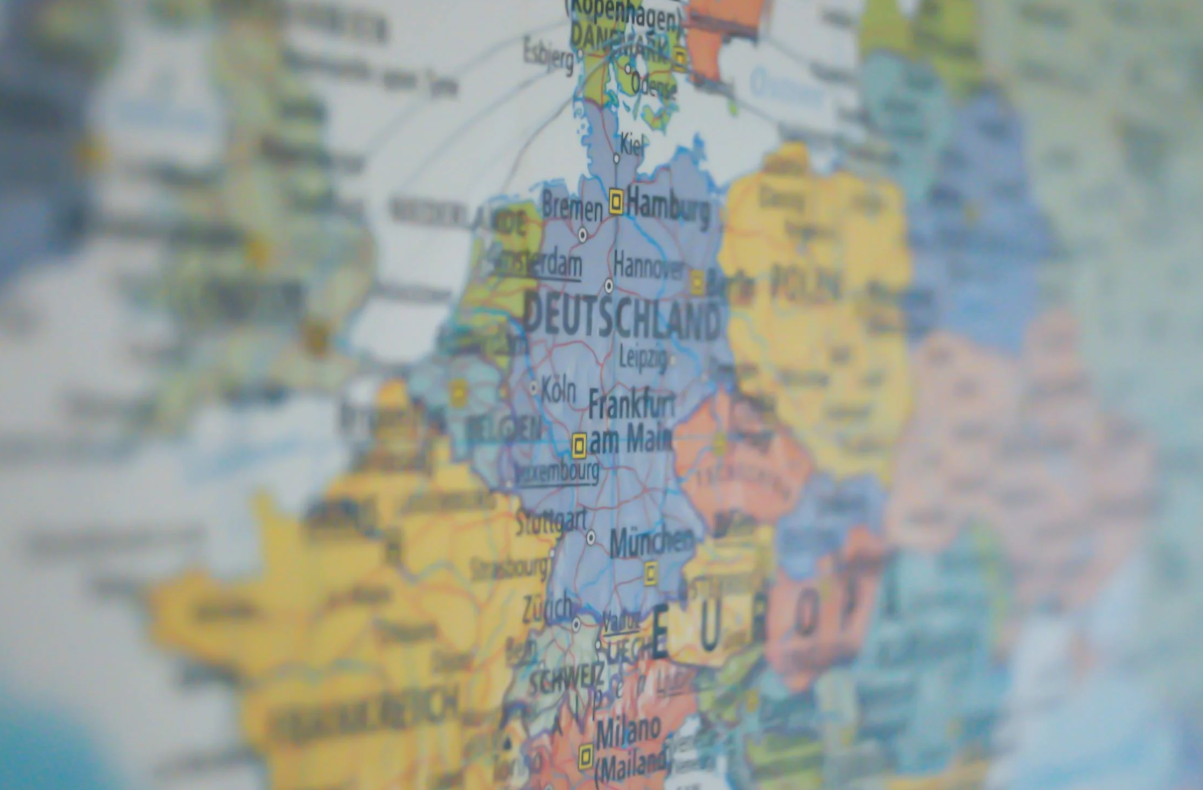 Tendenze di Viaggio 2025 eDreams: Analisi e Previsioni